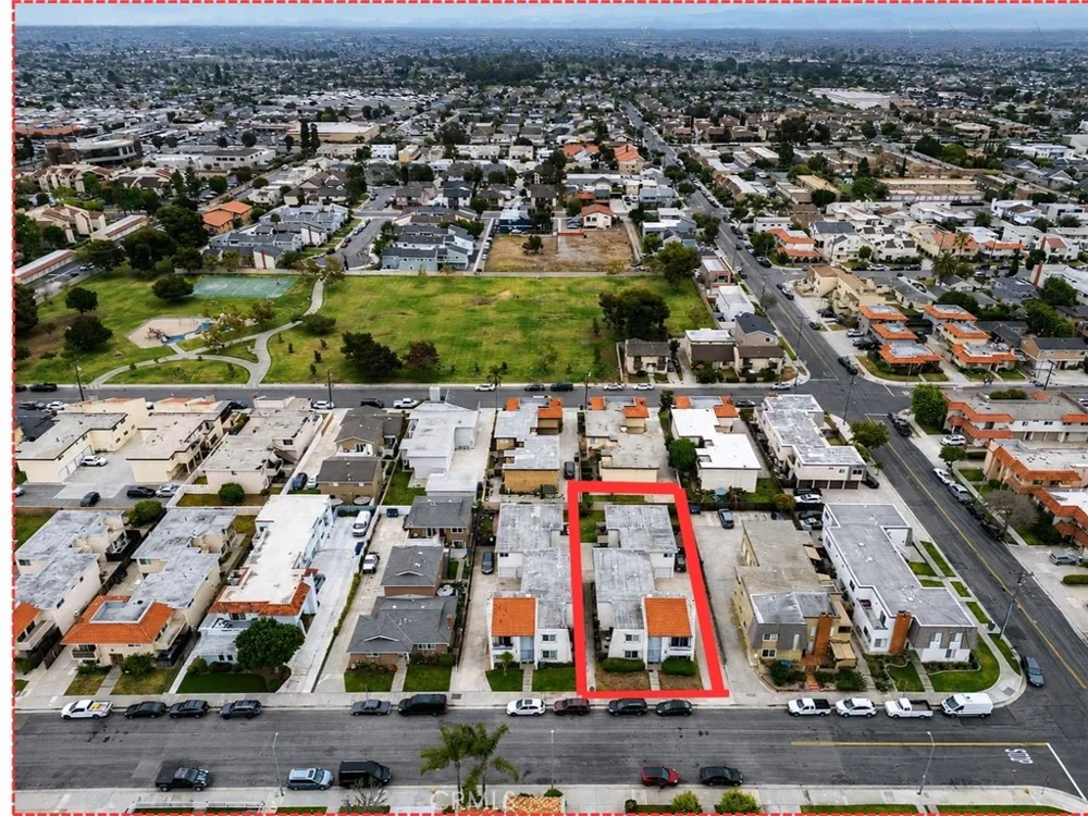16702 Blanton Lane Huntington Beach, CA 92649