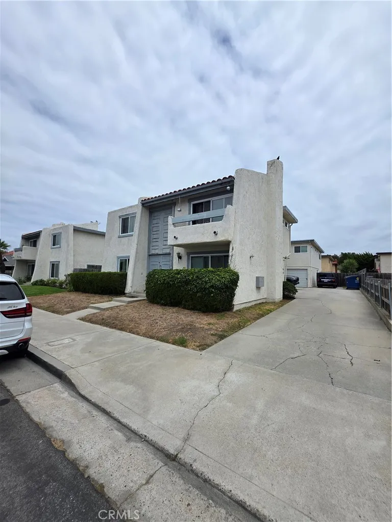 16702 Blanton Lane Huntington Beach, CA 92649