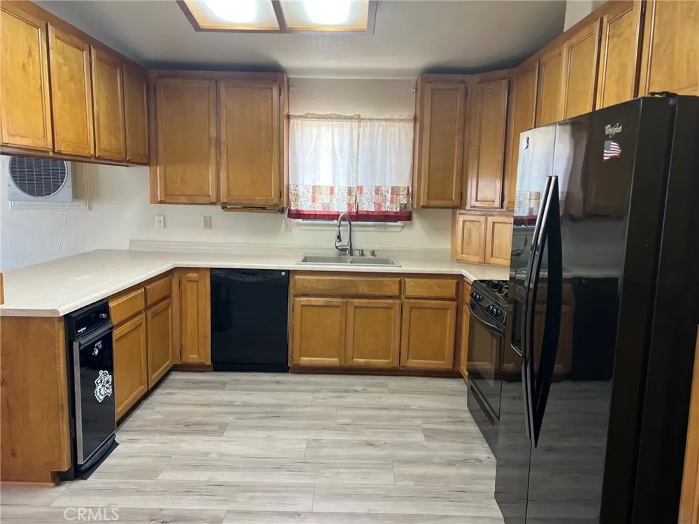 14572 Lighthouse Helendale, CA 92342