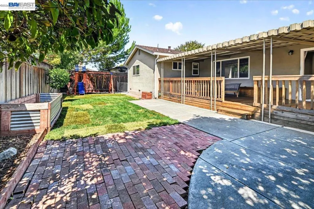 961 Essex St Livermore, CA 94550