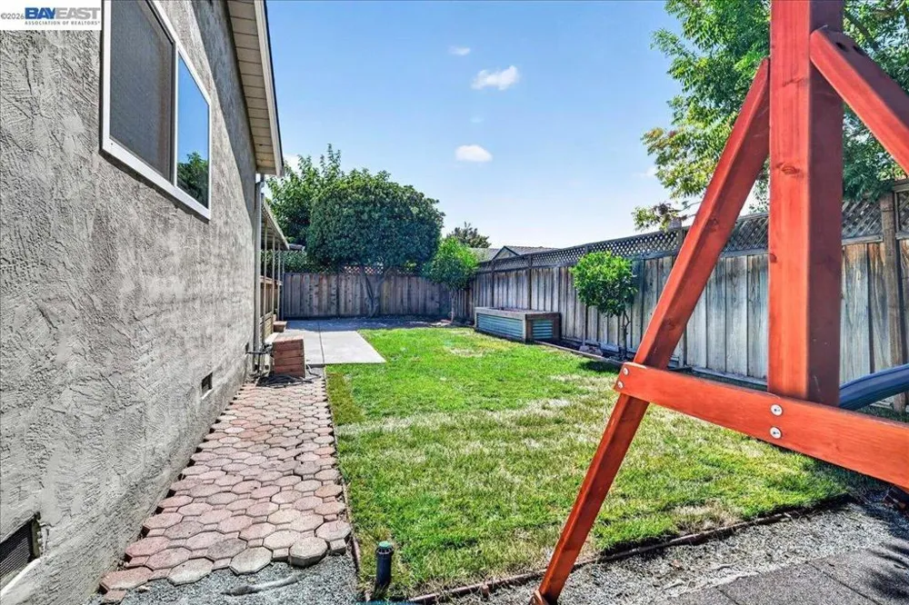 961 Essex St Livermore, CA 94550
