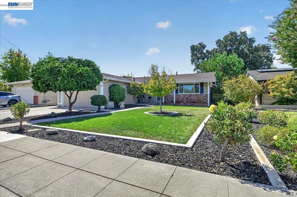 961 Essex St Livermore, CA 94550