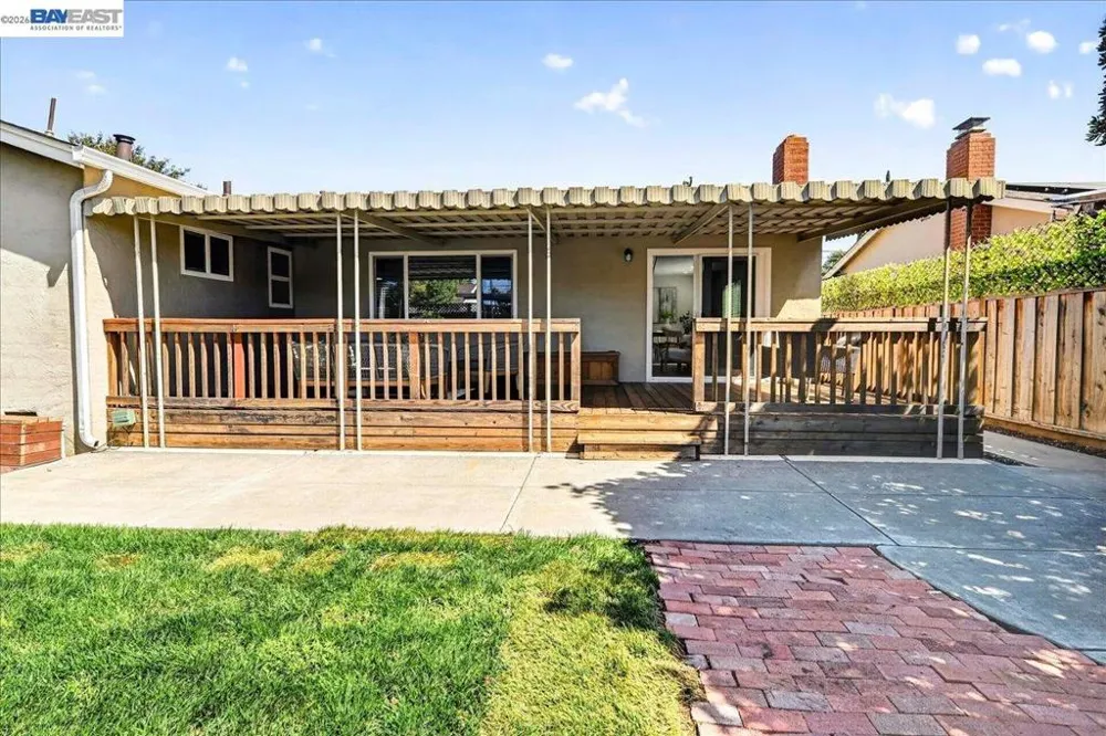 961 Essex St Livermore, CA 94550