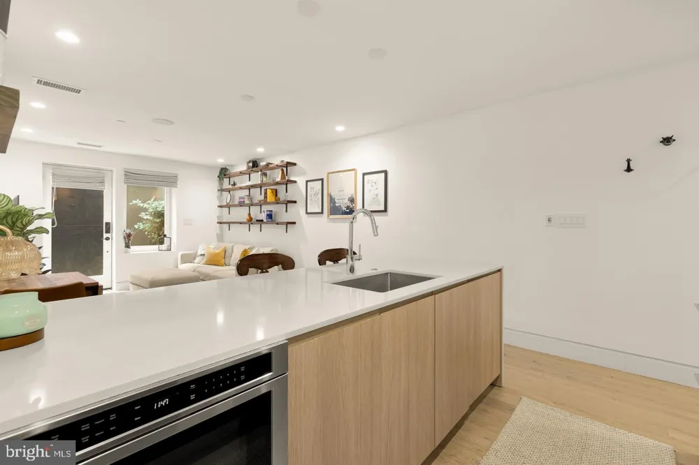 4013 DAVIS PLACE NW #1 Washington, DC 20007