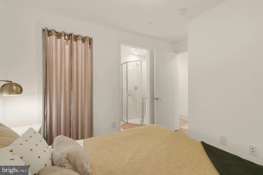 4013 DAVIS PLACE NW #1 Washington, DC 20007