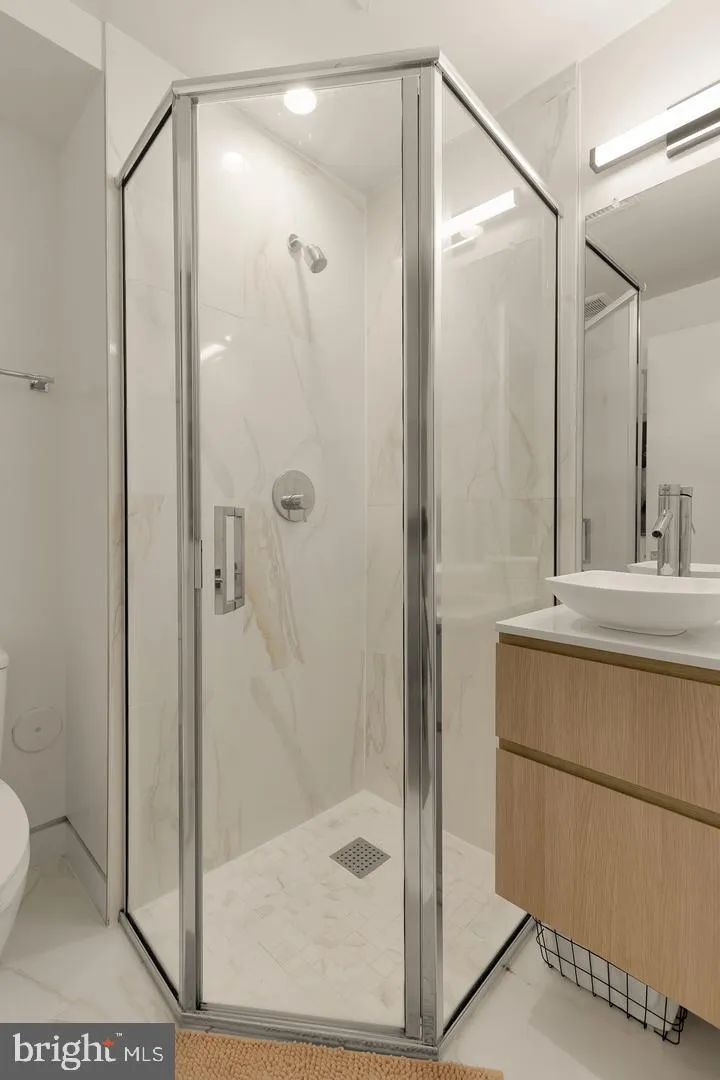 4013 DAVIS PLACE NW #1 Washington, DC 20007