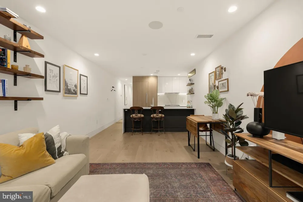 4013 DAVIS PLACE NW #1 Washington, DC 20007