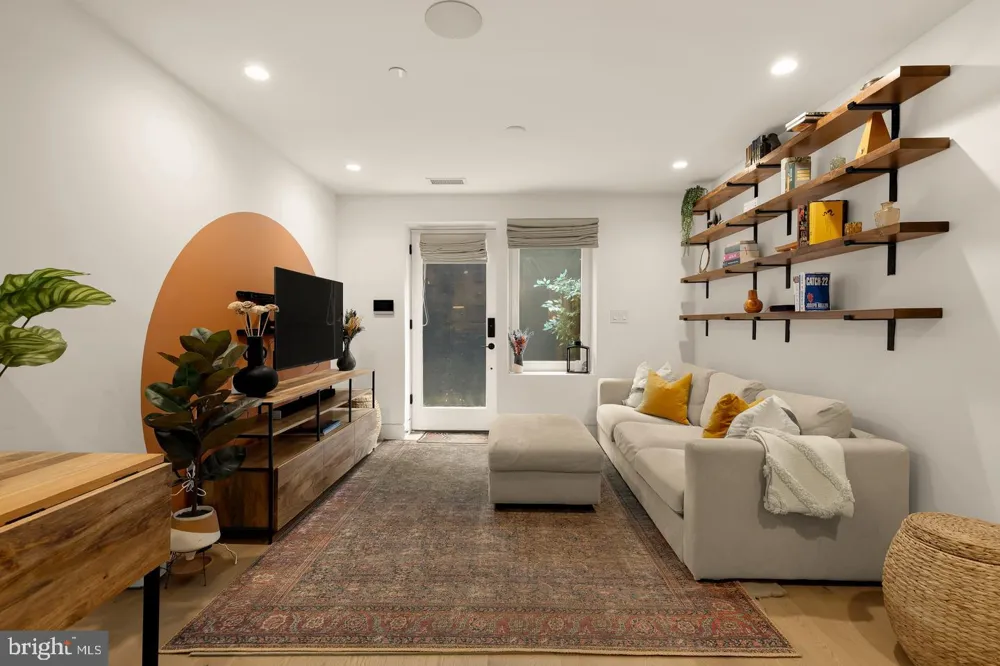 4013 DAVIS PLACE NW #1 Washington, DC 20007