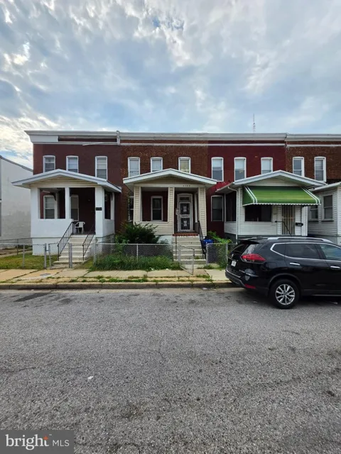 3135 OAKFORD AVENUE