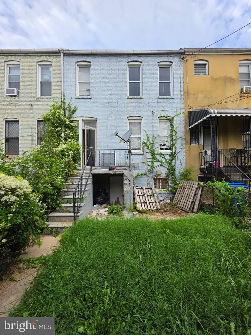 3135 OAKFORD AVENUE Baltimore, MD 21215