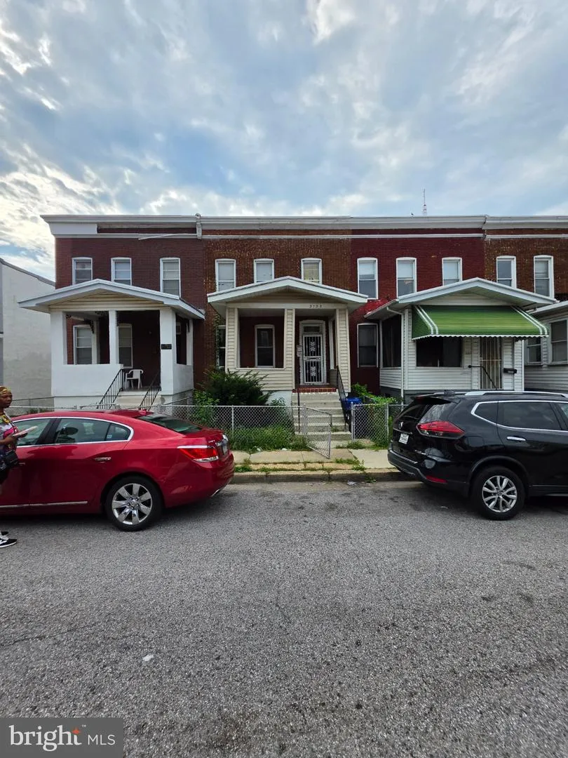 3135 OAKFORD AVENUE Baltimore, MD 21215