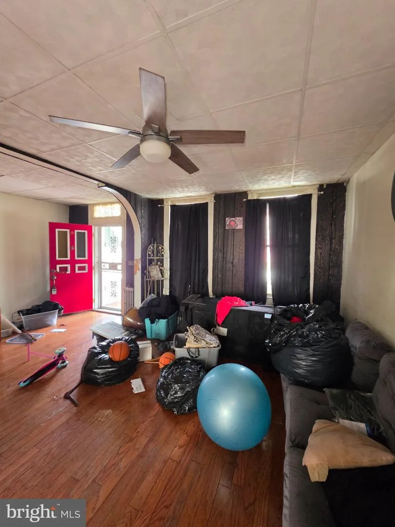 3135 OAKFORD AVENUE Baltimore, MD 21215