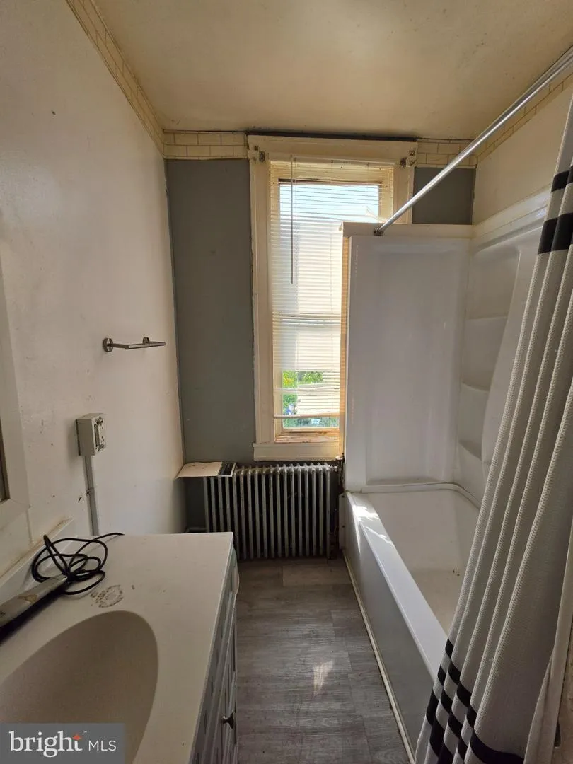 3135 OAKFORD AVENUE Baltimore, MD 21215