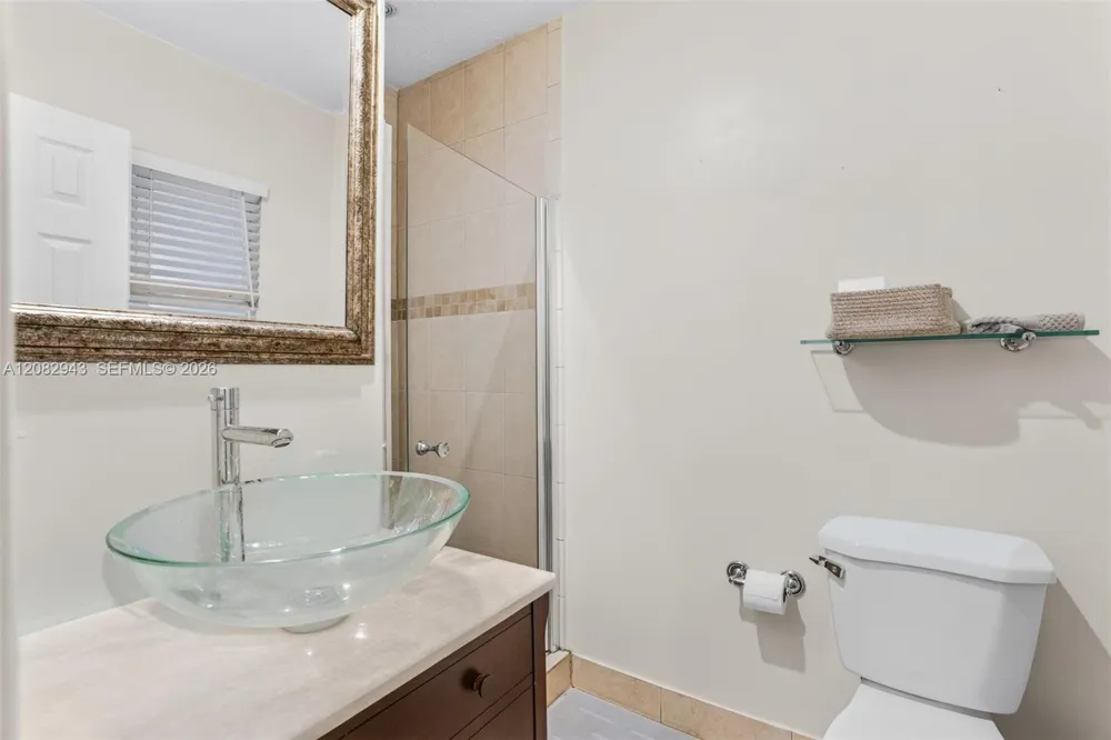 2100 SW 23rd Ter Fort Lauderdale, FL 33312