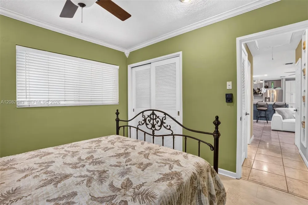 2100 SW 23rd Ter Fort Lauderdale, FL 33312