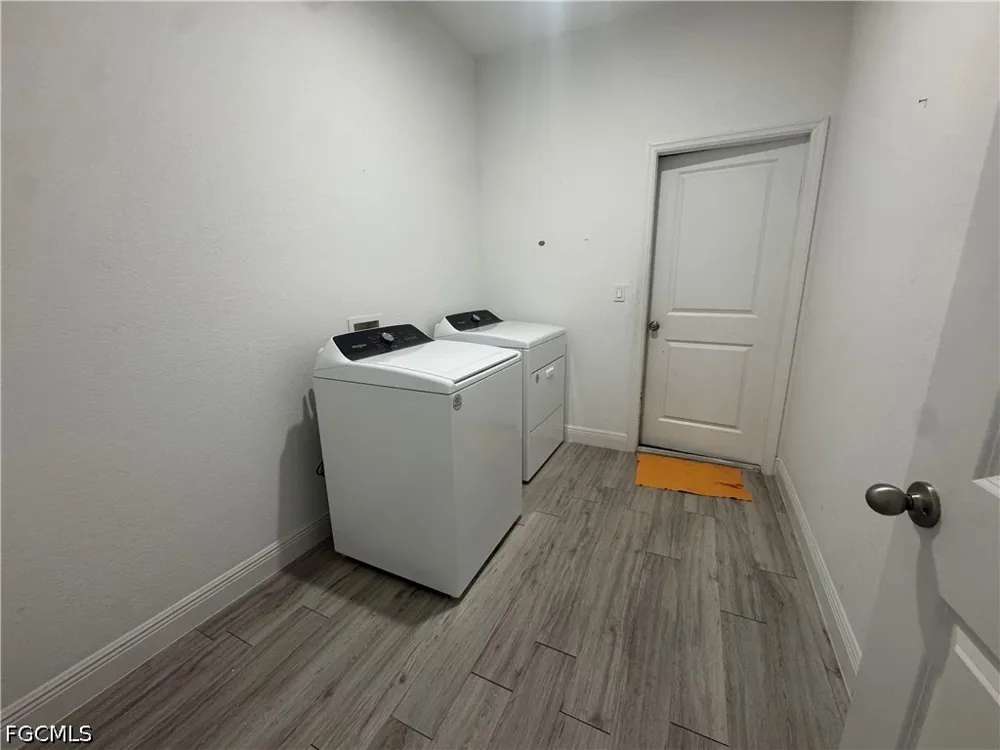 Mill Court Labelle, FL 33935