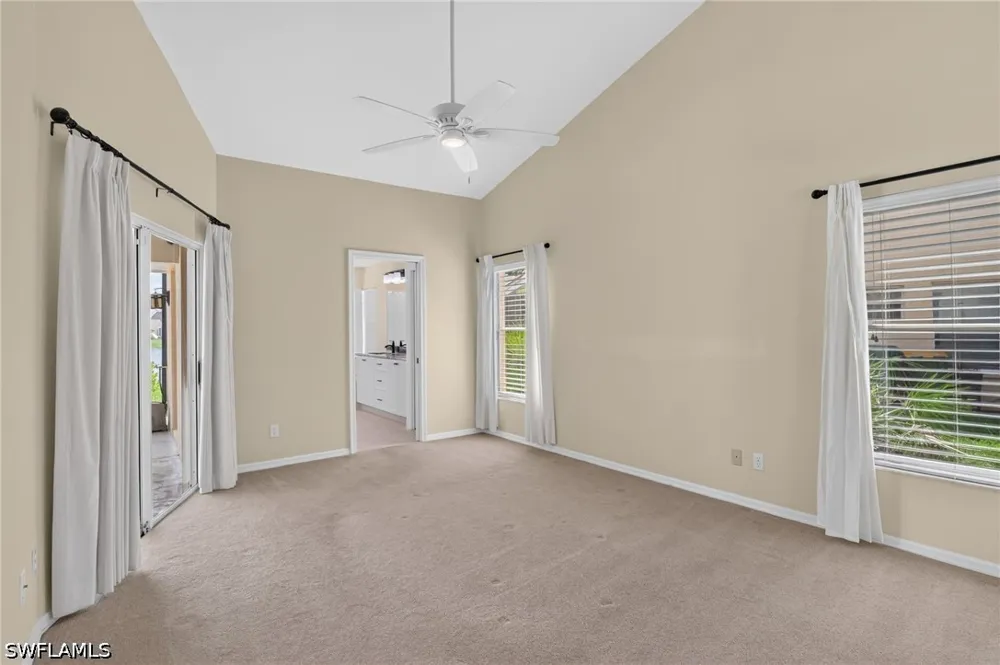 E Crown Point Naples, FL 34112