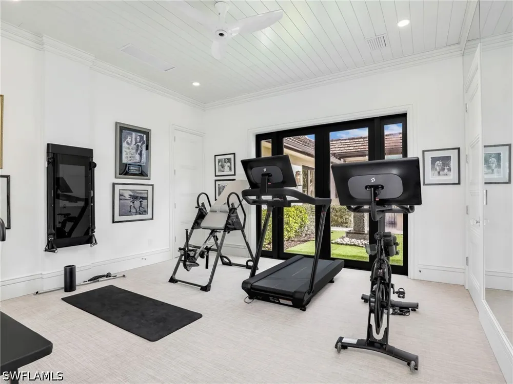 Highcroft Drive Naples, FL 34119