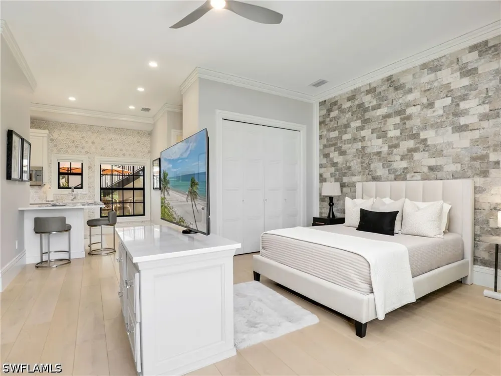 Highcroft Drive Naples, FL 34119