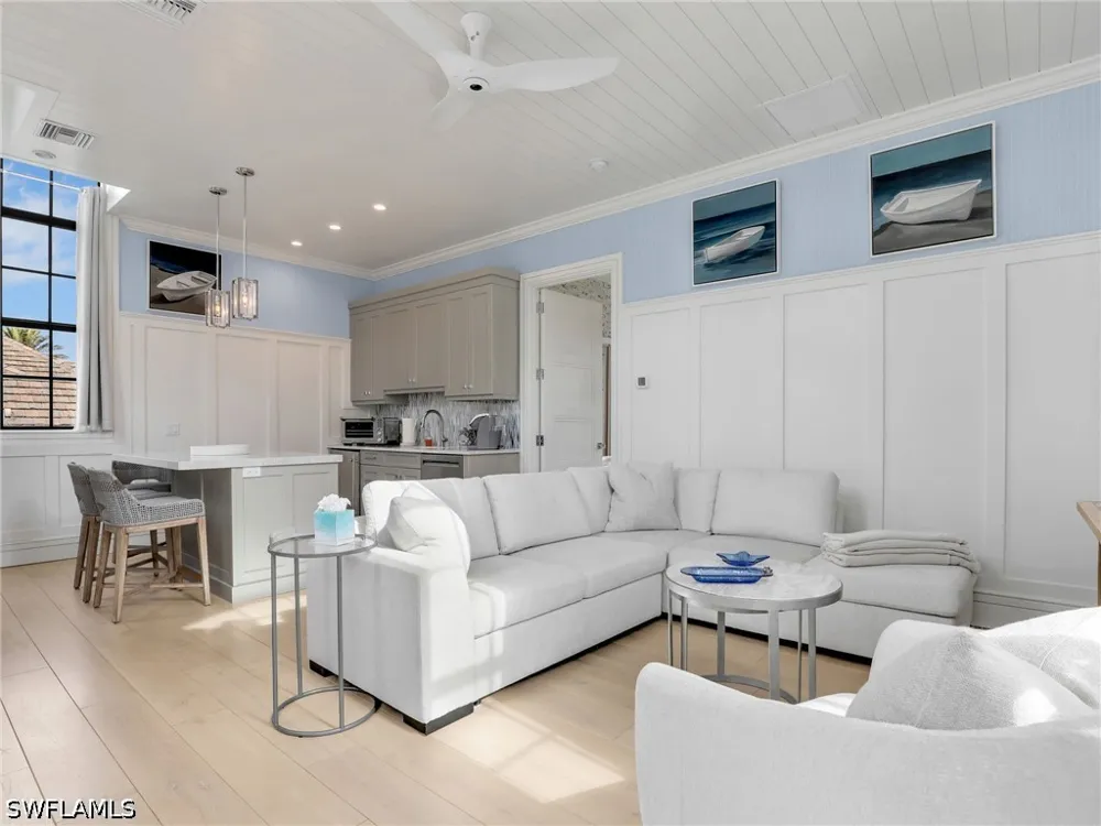Highcroft Drive Naples, FL 34119
