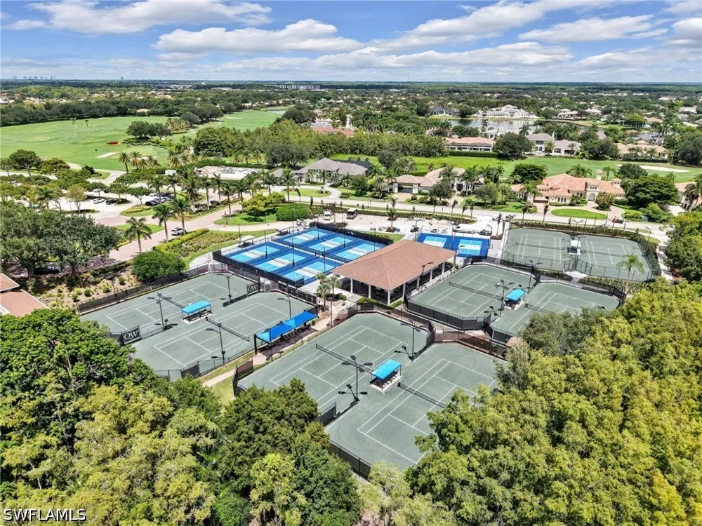 Highcroft Drive Naples, FL 34119