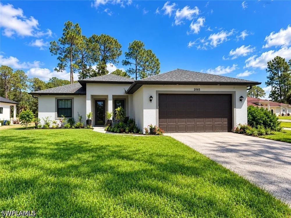 18th Avenue NE Naples, FL 34120