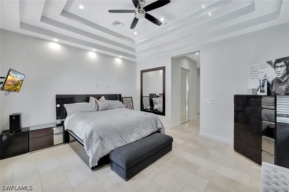 37th Avenue NW Naples, FL 34120
