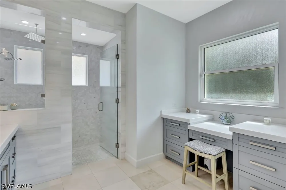 37th Avenue NW Naples, FL 34120