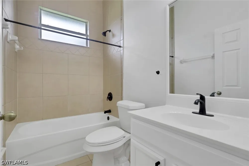 24th Avenue SE Naples, FL 34117