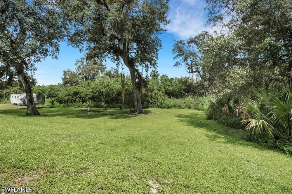 24th Avenue SE Naples, FL 34117