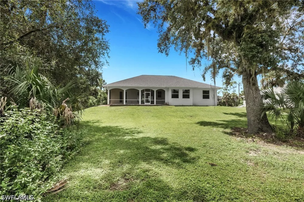 24th Avenue SE Naples, FL 34117