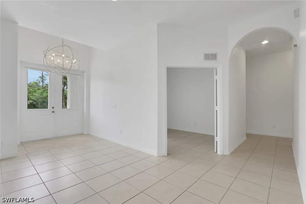 24th Avenue SE Naples, FL 34117