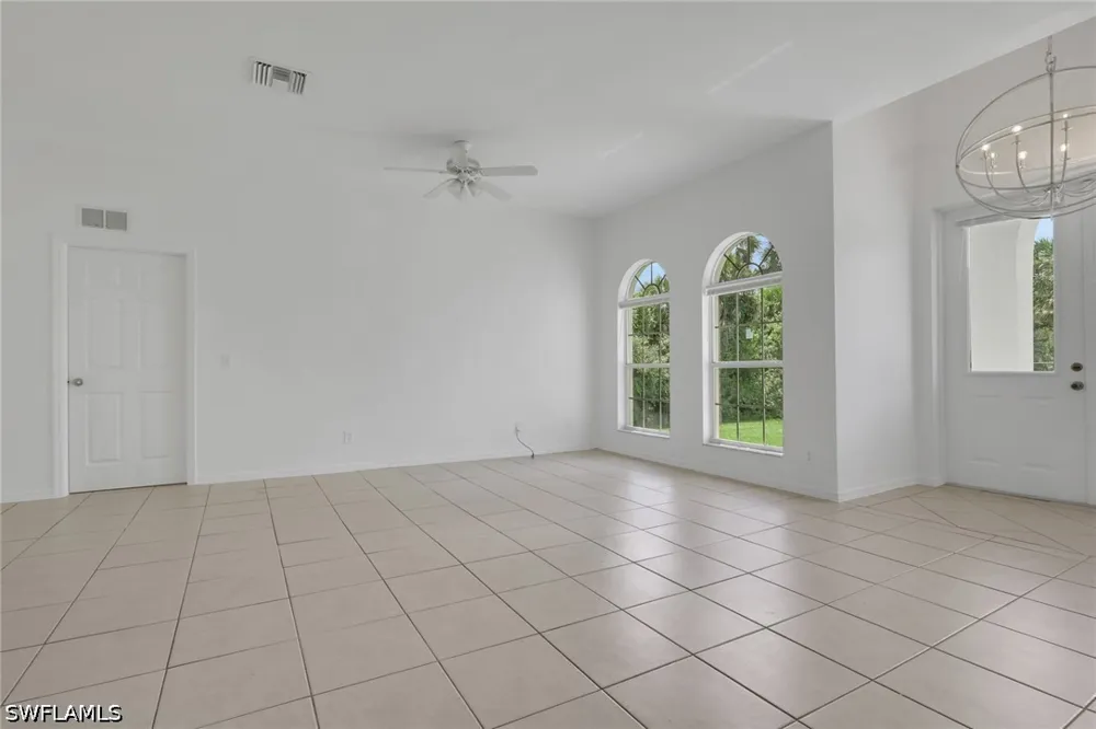 24th Avenue SE Naples, FL 34117
