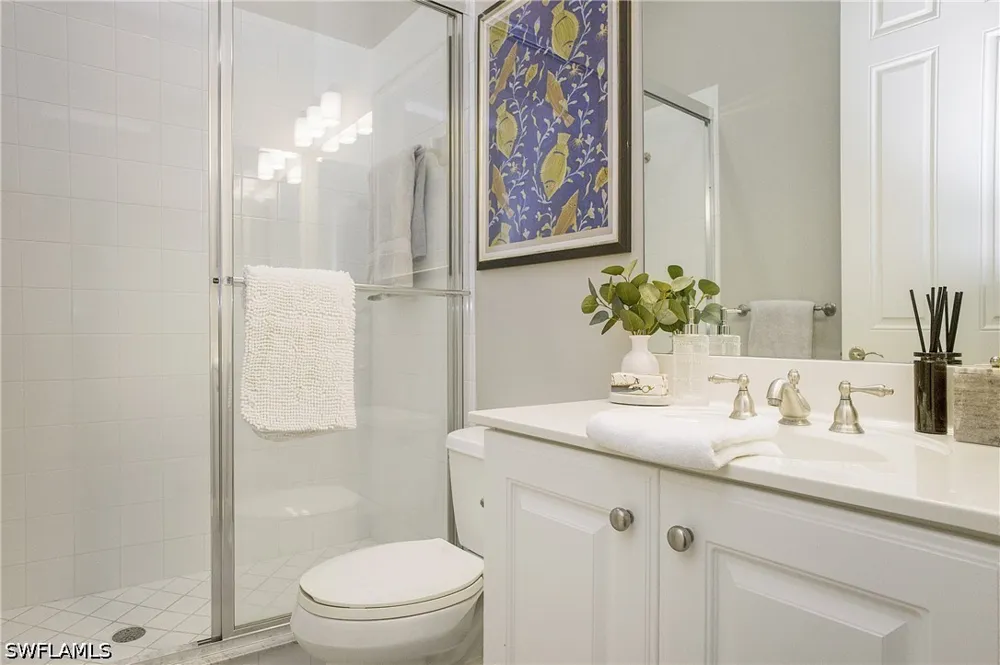 Aviamar Circle #7-203 Naples, FL 34114