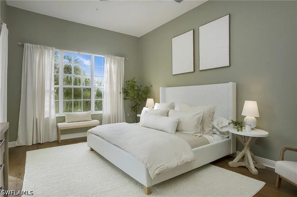 Aviamar Circle #7-203 Naples, FL 34114