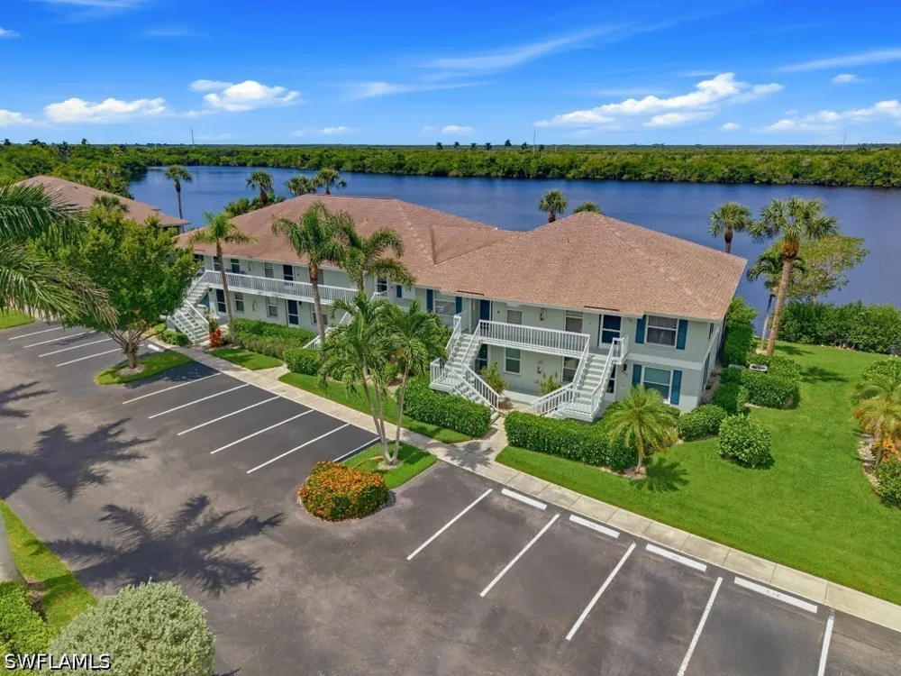 Mainsail Drive #203 Naples, FL 34114