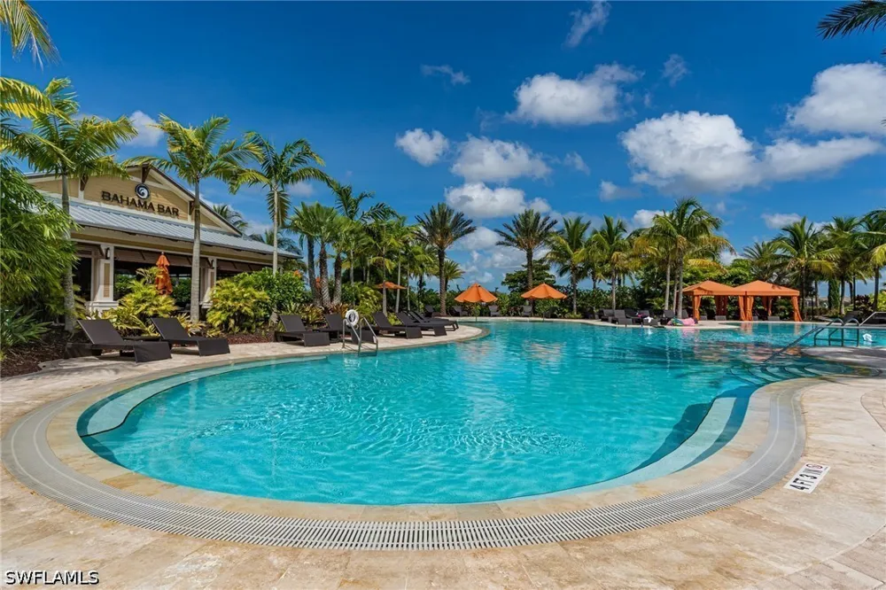Benvenuto Court #204 Naples, FL 34119