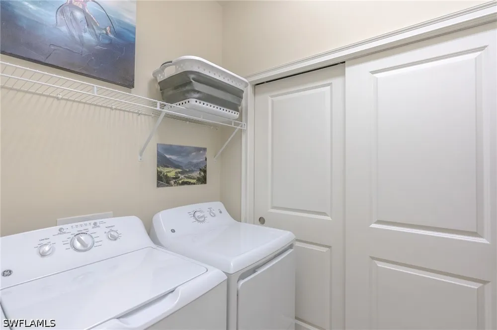 Benvenuto Court #204 Naples, FL 34119