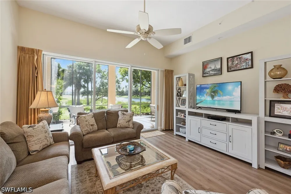 Aviamar Circle #101 Naples, FL 34114