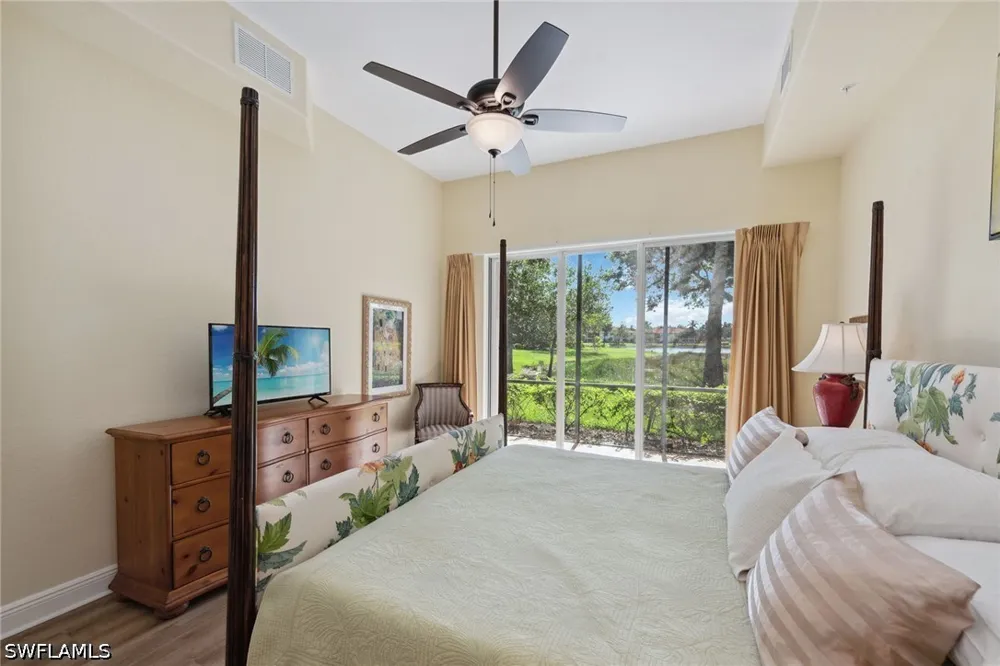 Aviamar Circle #101 Naples, FL 34114