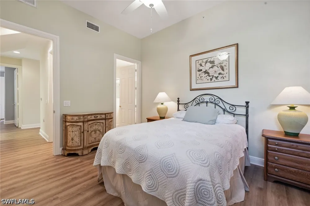 Aviamar Circle #101 Naples, FL 34114