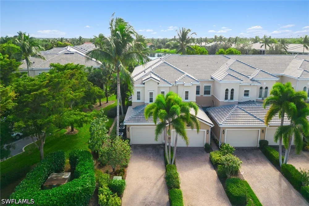 Aviamar Circle #101 Naples, FL 34114