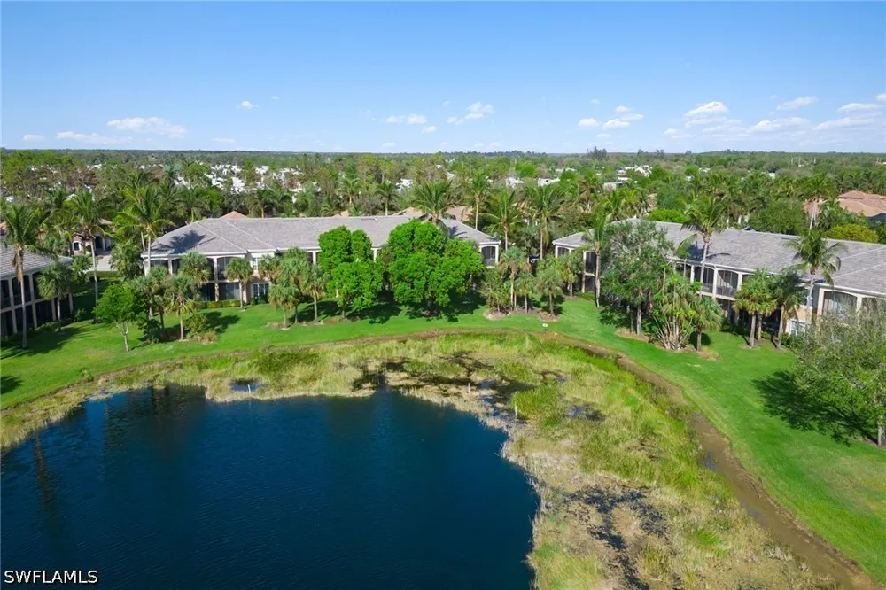 Aviamar Circle #101 Naples, FL 34114