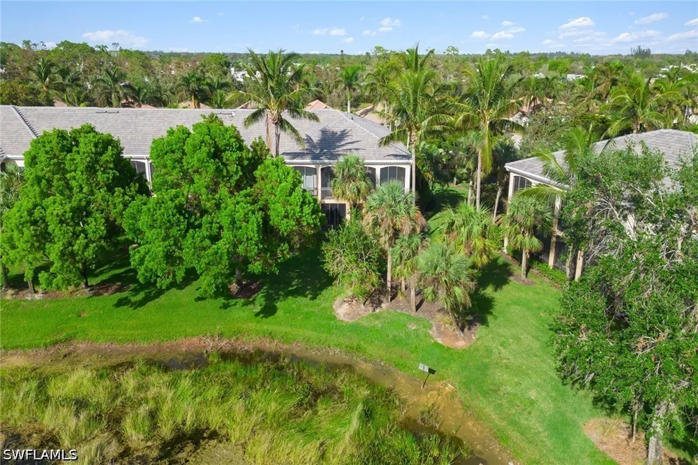Aviamar Circle #101 Naples, FL 34114