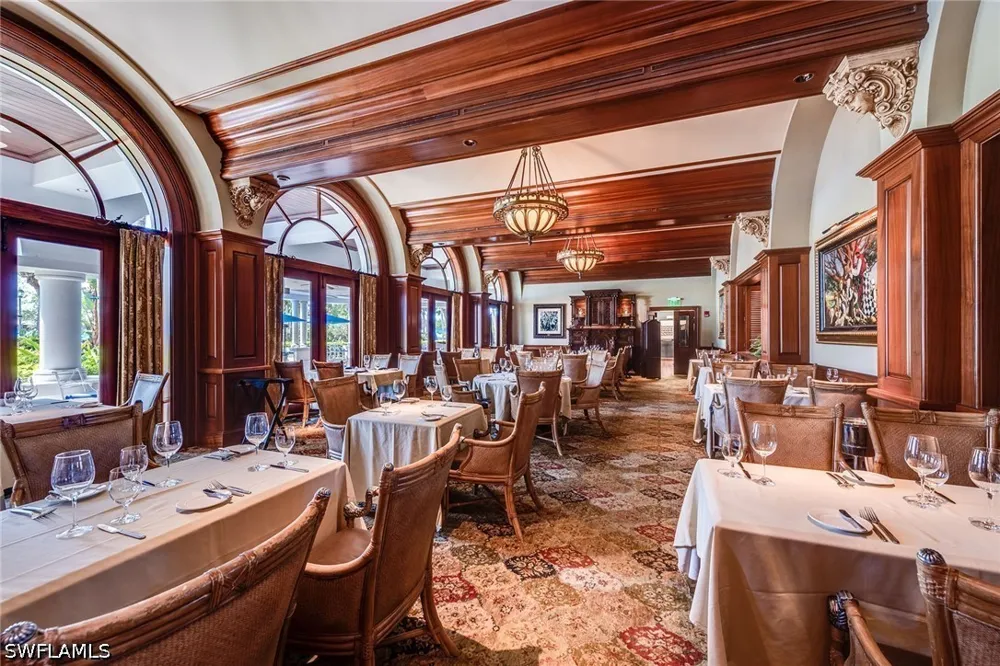 Aviamar Circle #101 Naples, FL 34114