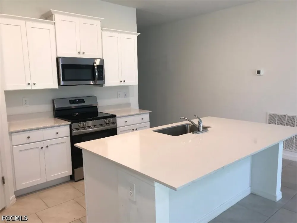 NE 34th Terrace Cape Coral, FL 33909