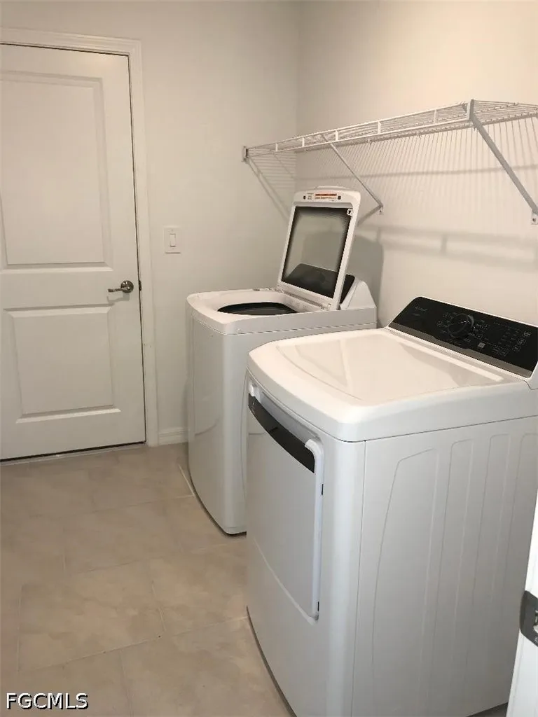NE 34th Terrace Cape Coral, FL 33909