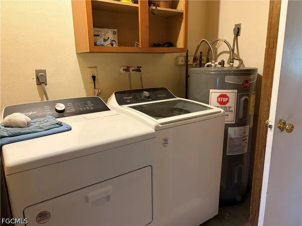 NE 6th Terrace Cape Coral, FL 33909