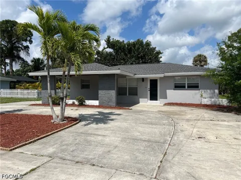 Tennyson Drive