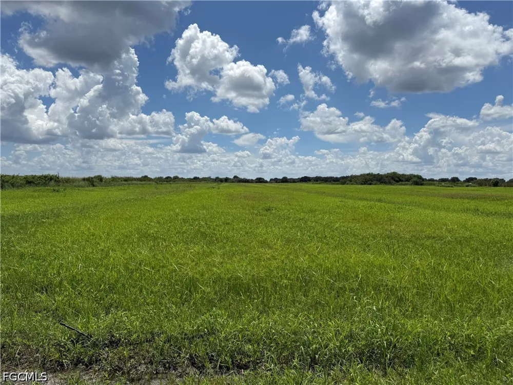 1st Road Labelle, FL 33935